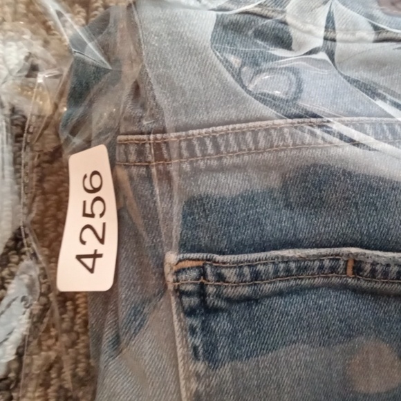 Paige High Rise Sarah Straight Fringe Hem Distressed Womens Jeans Size 30 - Picture 10 of 10